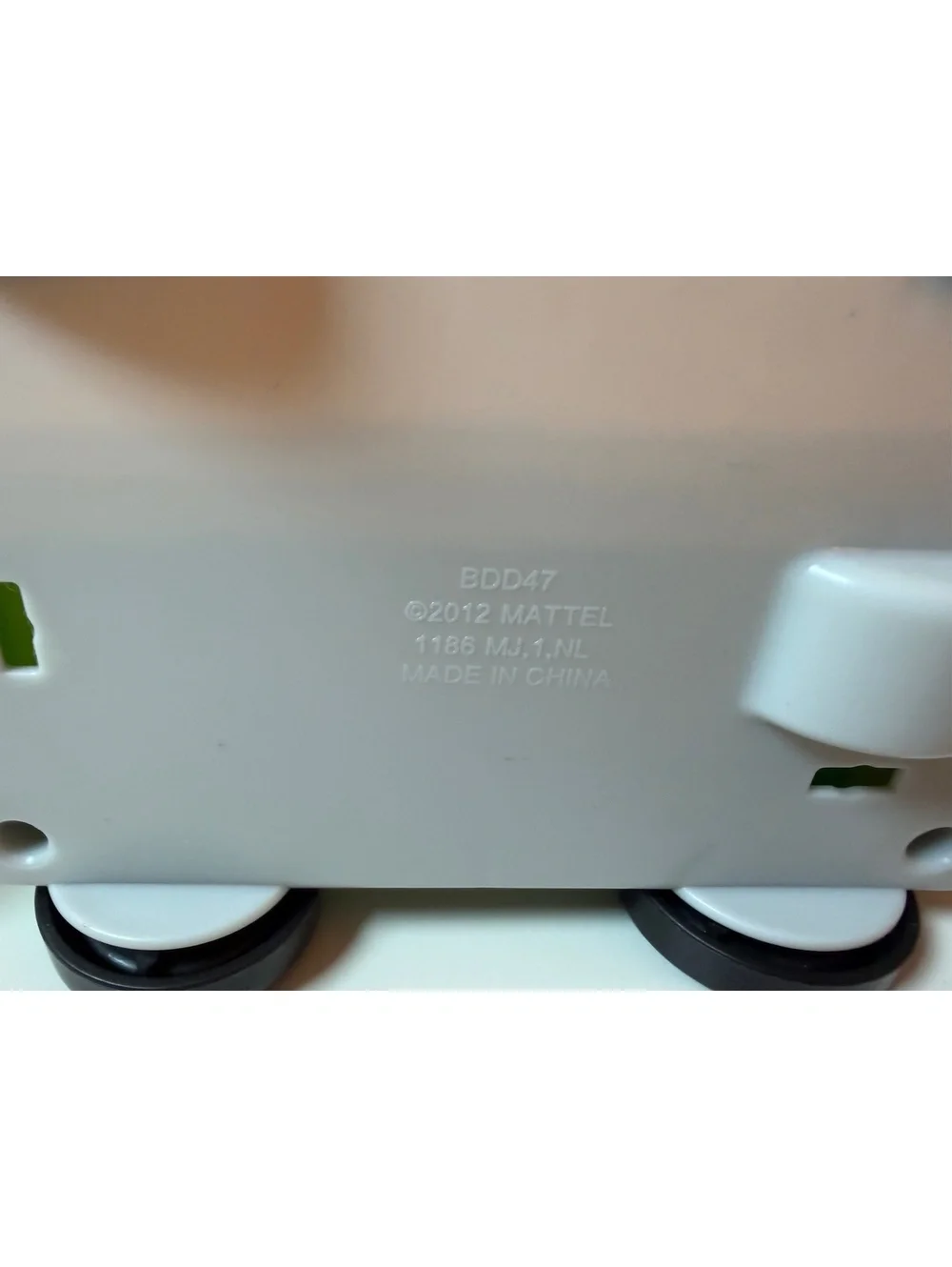 Mattel little people  2012 Plastic Toy Train Set with Two Carriages